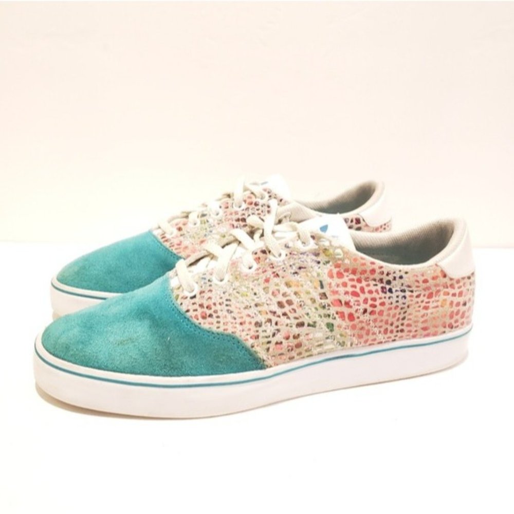 Adidas Mosiac Sneakers floral and green skate shoe sneakers size 8.5